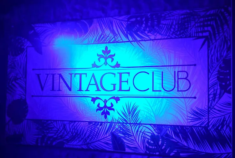 Vintage Club